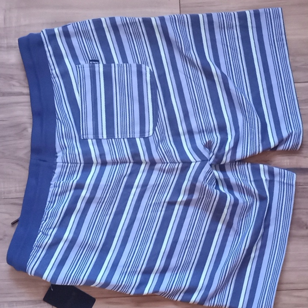 Hurley Coastal Dunes French Terry Knit Shorts Mens Size Large  Blue - Picture 2 of 4
